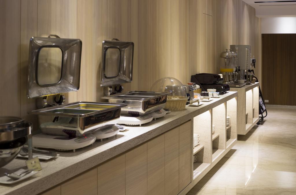 Noble Hotel Taipei Dış mekan fotoğraf