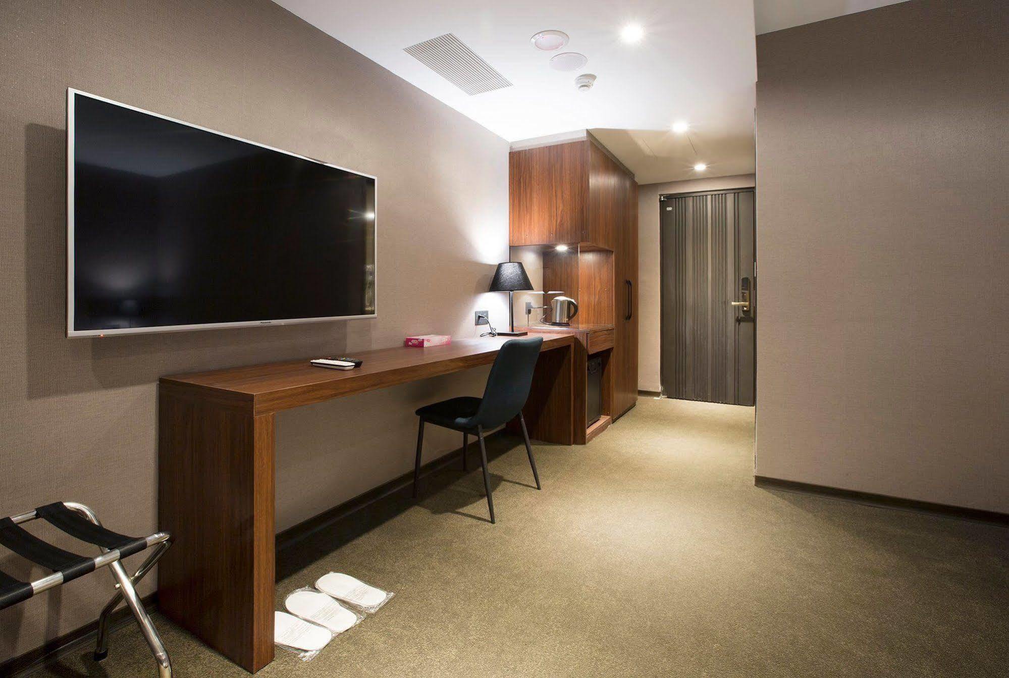 Noble Hotel Taipei Dış mekan fotoğraf